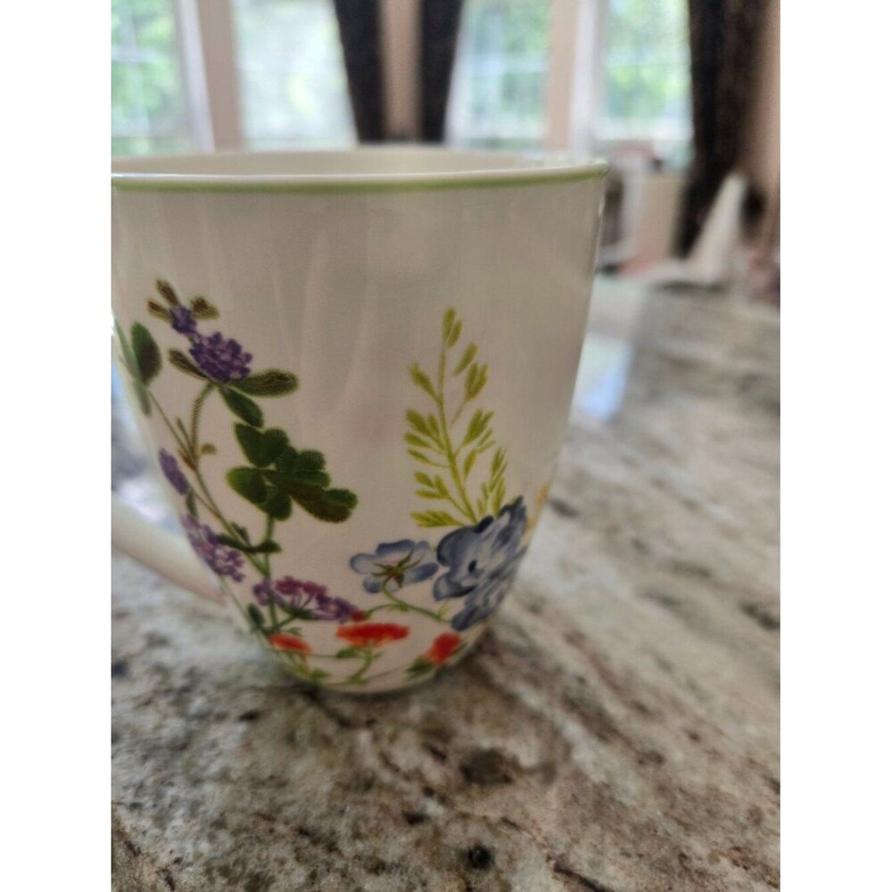 MIKASA mug NWT